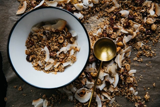 Apple Cinnamon Granola Recipe