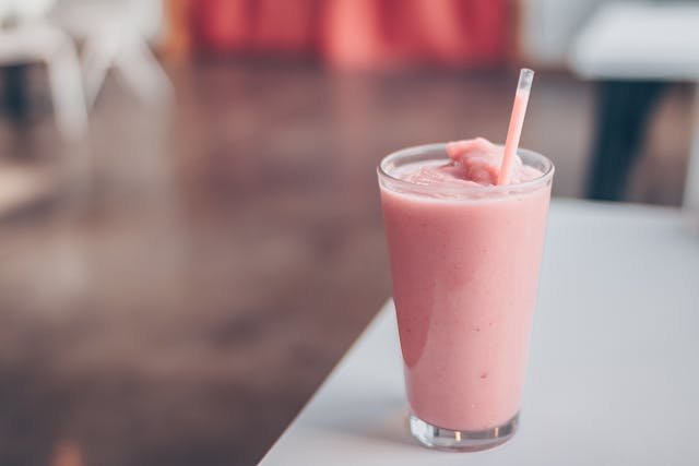 PAPAYA BERRY SMOOTHIE recipe